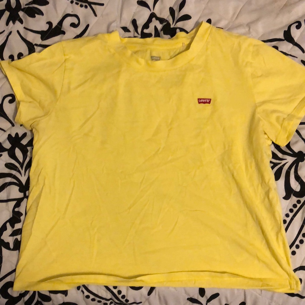 Levi’s crop top